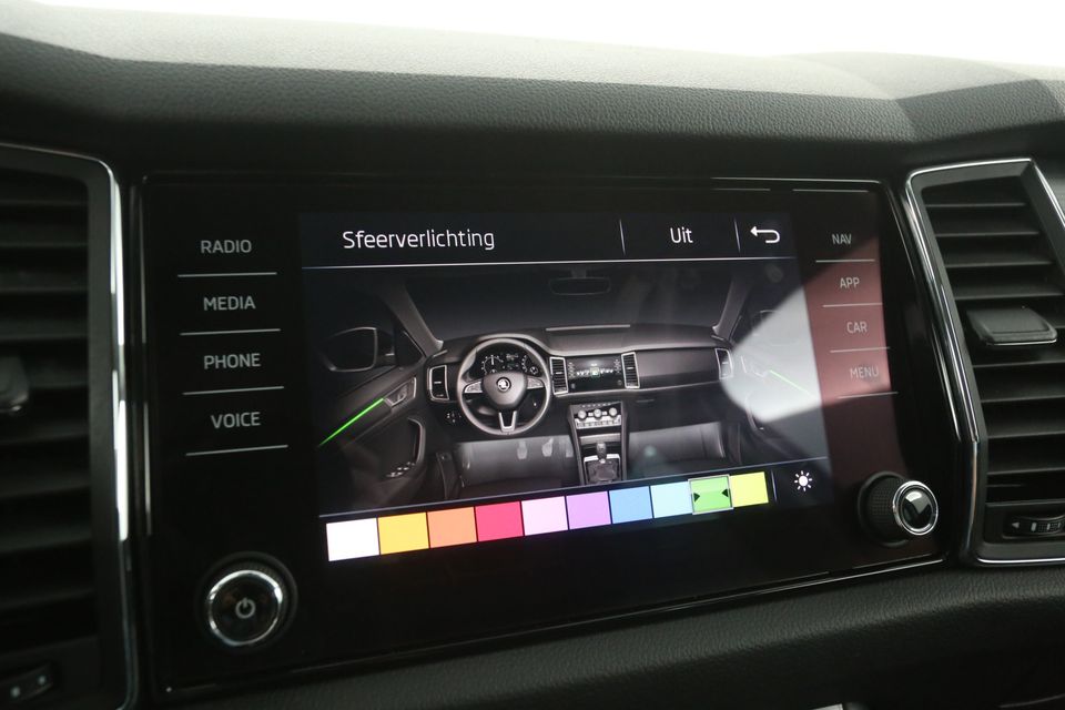 Škoda Kodiaq 1.5 TSI 150PK Automaat Sfeer Clima Camera Carplay Cruise LED Navi PDC 19''LMV Trekhaak