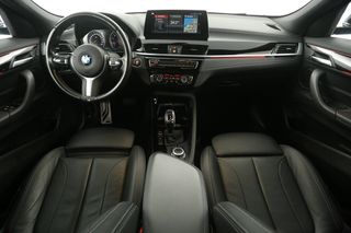 BMW X2 sDrive20i M-Sport 192PK Automaat Sfeerverl. Camera Clima LED 19"LMV Navi PDC Leder Stoelverwarming