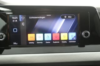 Volkswagen Golf 1.0 eTSI Automaat Sfeer Clima ACC Carplay Virtual 16"LMV LED PDC