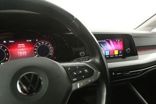 Volkswagen Golf 1.0 eTSI Automaat Sfeer Clima ACC Carplay Virtual 16"LMV LED PDC