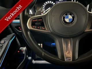 BMW 3 Serie Touring 330e xDrive M Sport Davitgrau Laser Pano