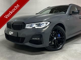 BMW 3 Serie Touring 330e xDrive M Sport Davitgrau Laser Pano