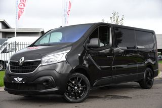 Renault Trafic 2.0 dCi 145 T29 L2H1 Black Edition Camera, Cruise, NAVI, LED, Automaat, 145PK, Sensoren, Trekhaak, Multimedia, UNIEK!