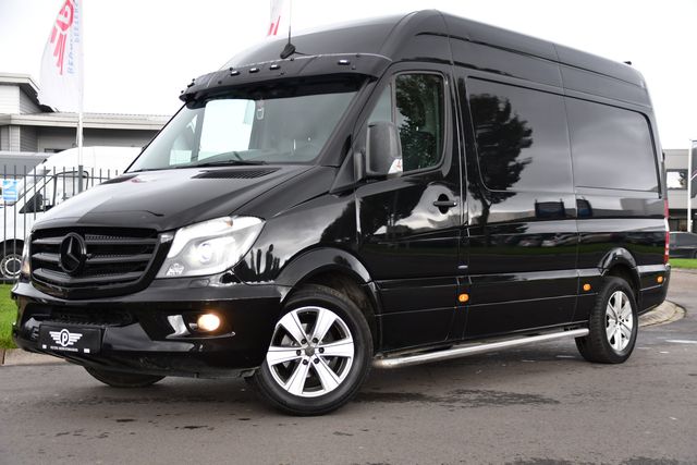 Mercedes-Benz Sprinter 319 3.0 V6 CDI 366 Black Edition Camera, Cruise, 190PK, Automaat, Stoelverwarming, LED, NAVI, Trekhaak, UNIEK!