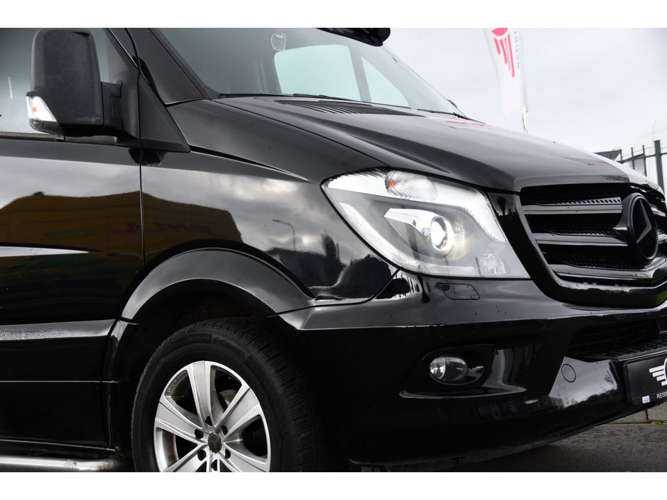 Mercedes-Benz Sprinter 319 3.0 V6 CDI 366 Black Edition Camera, Cruise, 190PK, Automaat, Stoelverwarming, LED, NAVI, Trekhaak, UNIEK!