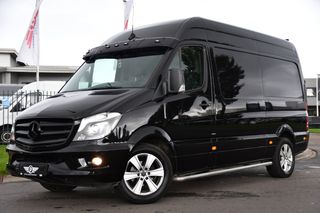 Mercedes-Benz Sprinter 319 3.0 V6 CDI 366 Black Edition Camera, Cruise, 190PK, Automaat, Stoelverwarming, LED, NAVI, Trekhaak, UNIEK!