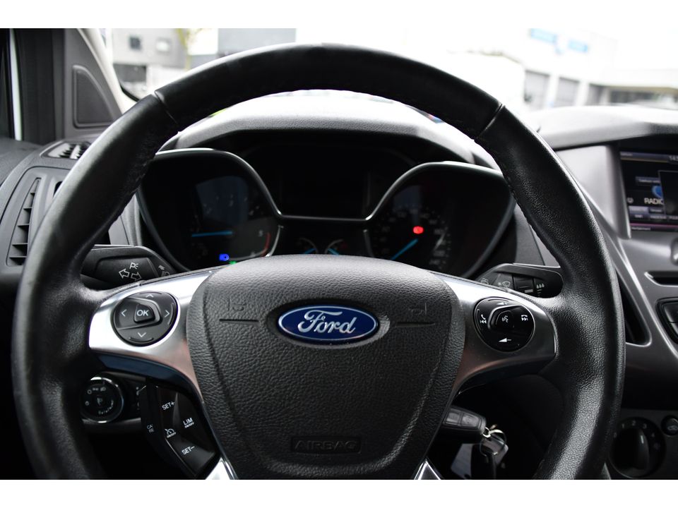 Ford Transit Connect 1.6 TDCI L2 Camera, Cruise, Carplay, Sensoren, Multimedia,  Trekhaak, Sensoren, 100PK,