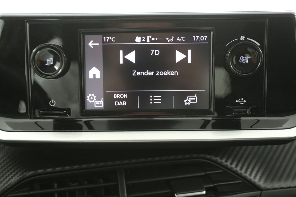 Peugeot 208 1.2 PureTech Airco Cruise Elektr-Ramen Metallic DAB+ Bluetooth