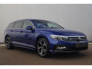 Volkswagen Passat Variant 1.5 TSI 2X R-Line 150PK DSG Automaat Panoramadak Nappa Leder Full LED Keyless 18 inch LMV Adaptive Cruise Lane Assist Navigatie Camera Carplay Android PDC Dealer Onderhouden!