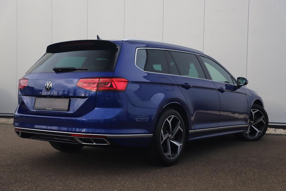 Volkswagen Passat Variant 1.5 TSI 2X R-Line 150PK DSG Automaat Panoramadak Nappa Leder Full LED Keyless 18 inch LMV Adaptive Cruise Lane Assist Navigatie Camera Carplay Android PDC Dealer Onderhouden!