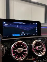 Mercedes-Benz A-Klasse 250 e AMG Premium Plus Pano Sfeer Carplay