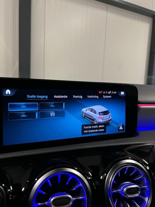 Mercedes-Benz A-Klasse 250 e AMG Premium Plus Pano Sfeer Carplay