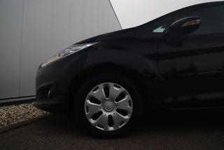 Ford Fiesta 1.5 TDCi Style Ultimate Lease Edition Navigatie Airco Cruise Parkeersensors LED Bluetooth