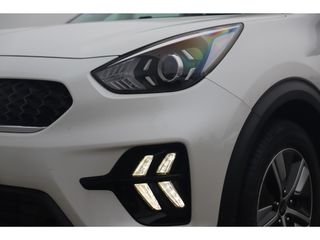 Kia Niro 1.6 GDi Hybrid DynamicLine 140PK Automaat Half Leder Navigatie Camera Clima Adaptive Cruise Lane Assist