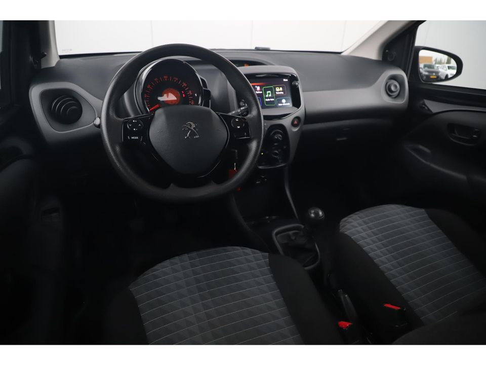 Peugeot 108 1.0 e-VTi Active Carplay Android Navigatie Camera Airco Elektrische Ramen