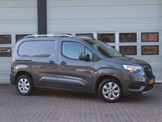 Opel Combo 1.5D 96 kw 131 pk Automaat - Innovation