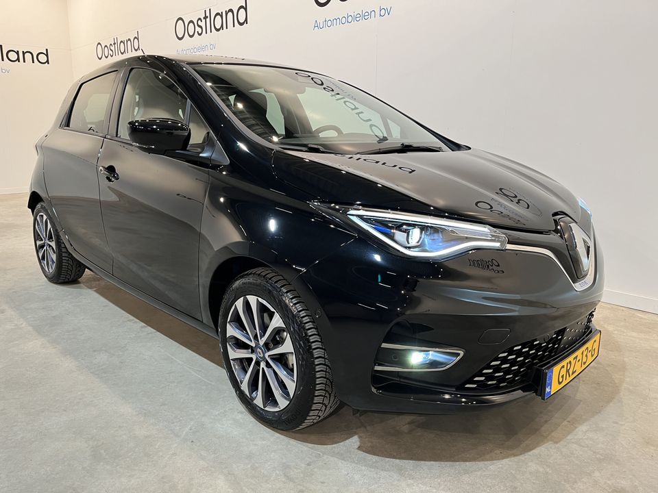 Renault ZOE R135 Intens 52 kWh (Huuraccu) € 12.950,- Met Subsidie / CCS SNELLADER !! / CarPlay / Camera / Airco / Cruise Control / LMV / Navigatie / 35.100 KM !! Prijs ex BTW € 12.355,-