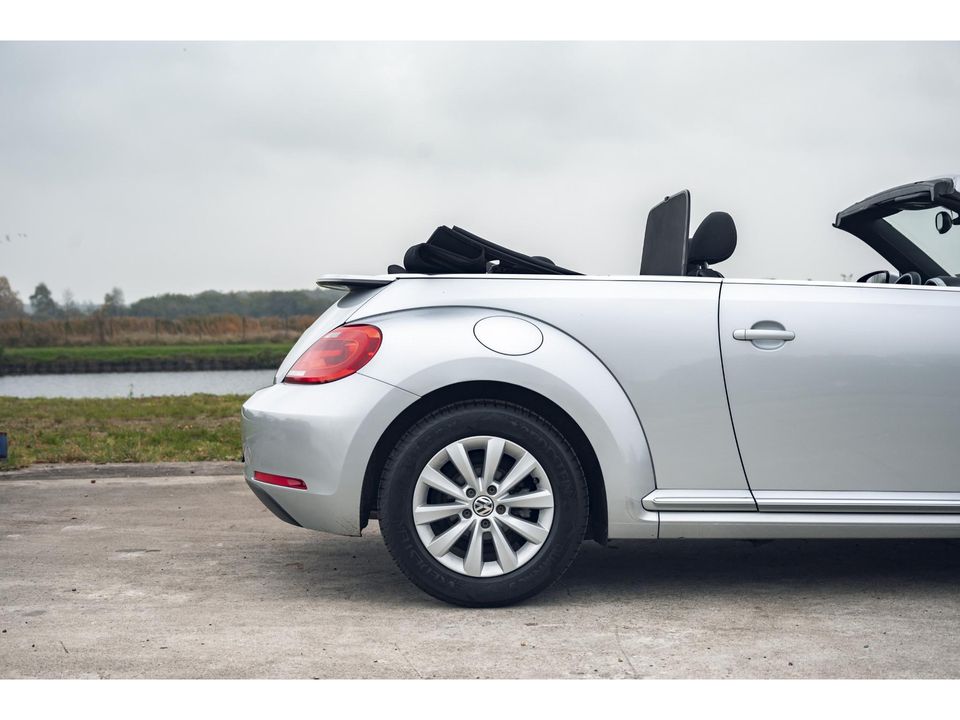 Volkswagen Beetle Cabriolet 1.2 TSI BlueMotion | STOELVERW. | LM VELGEN