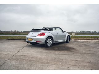 Volkswagen Beetle Cabriolet 1.2 TSI BlueMotion | STOELVERW. | LM VELGEN