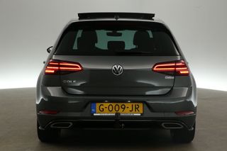 Volkswagen Golf 1.5 TSI 150PK R-line Automaat Pano ACC Clima Carplay Navi LED 18"LMV Stoelverwarming DSG Virtual Trekhaak