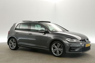 Volkswagen Golf 1.5 TSI 150PK R-line Automaat Pano ACC Clima Carplay Navi LED 18"LMV Stoelverwarming DSG Virtual Trekhaak