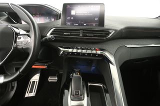 Peugeot 5008 1.2 PureTech GT-Line 7 Persoons Automaat Pano Clima Camera Carplay Cruise Sfeerverl. LED Navi Leder PDC Virtual 19"LMV