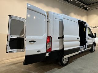 Ford Transit 350 2.0 TDCI L3H2 Limited 130 PK Automaat / Euro 6 / Airco / Cruise Control / CarPlay / PDC / Navigatie / 3-Zits