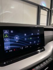 Škoda Octavia Combi Carplay Trekhaak Sfeer Virtual PDC NAP