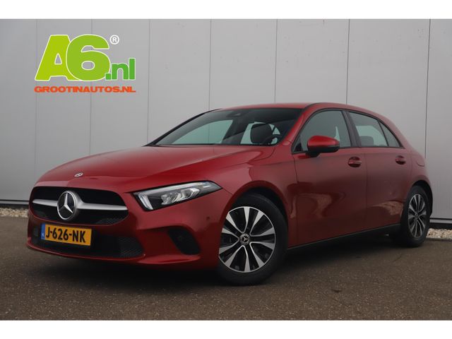 Mercedes-Benz A-Klasse 160 Business Solution Widescreen Full LED Navigatie Camera Clima Lane Assist Cruise Parkeersensors Carplay Android 16 inch LMV Stoelverwarming