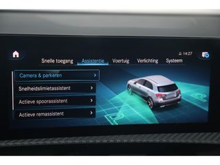 Mercedes-Benz A-Klasse 160 Business Solution Widescreen Full LED Navigatie Camera Clima Lane Assist Cruise Parkeersensors Carplay Android 16 inch LMV Stoelverwarming