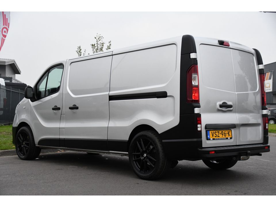 Renault Trafic 1.6 dCi T29 L2H1 Luxe PB Edition Camera, Cruise, 145PK, 2 x Schuifdeur, NAVI, Multimedia, Trekhaak, Sensoren, Airco, UNIEK!