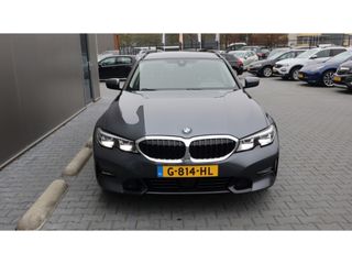 BMW 3 Serie Touring 330i | 256PK | Adaptieve cruise | M Sport stuur | Sportline