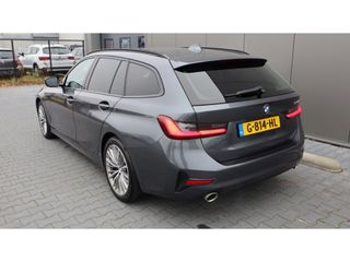 BMW 3 Serie Touring 330i | 256PK | Adaptieve cruise | M Sport stuur | Sportline