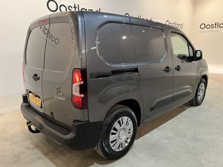 Citroën E-Berlingo Club 50 kWh / 100% elektrisch !! / Airco / Cruise Control / CarPlay / Camera / Navigatie / Trekhaak / 19.300 KM !!