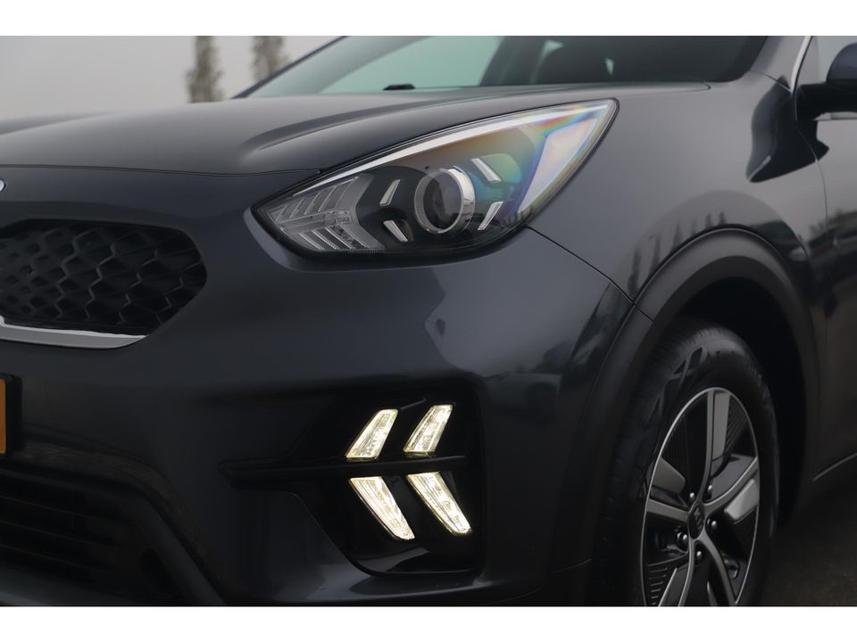 Kia Niro 1.6 GDi Hybrid ExecutiveLine 140PK Automaat Half Leder Navigatie Camera Adaptive Cruise Clima Carplay Android