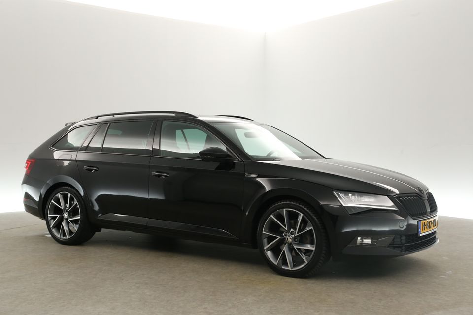 Škoda Superb 1.5 TSI ACT 150PK Sportline Automaat Carplay Camera Clima Cruise Navi LED PDC Memory-Seats Sfeerverl. Virtual 19''LMV