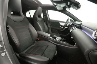 Mercedes-Benz A-Klasse 180 AMG Automaat Pano Sfeerverl. Camera Clima Virtual LED Cruise Navi Memory-Seats PDC 18''LMV