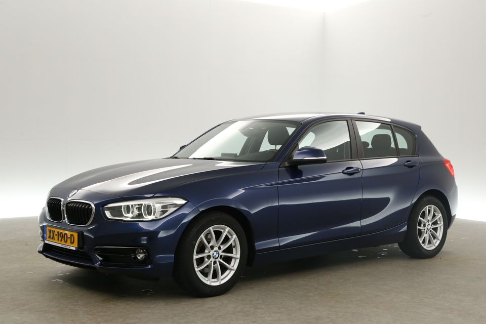 BMW 1-serie 118i Sport Line Automaat Clima Cruise Navi PDC LED 16''LMV