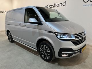 Volkswagen Transporter 2.0 TDI L1H1 Bulli 150 PK Automaat / Euro 6 / CarPlay / Camera / Leder / Trekhaak / Airco / Cruise Control / LMV / Navigatie