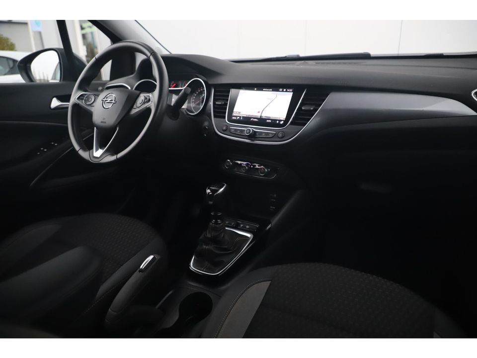 Opel Crossland X 1.2 Turbo Innovation 110PK Treeplanken 16 inch LMV Keyless Getint Glas Navigatie Clima Lane Assist Carplay Android Bluetooth LED