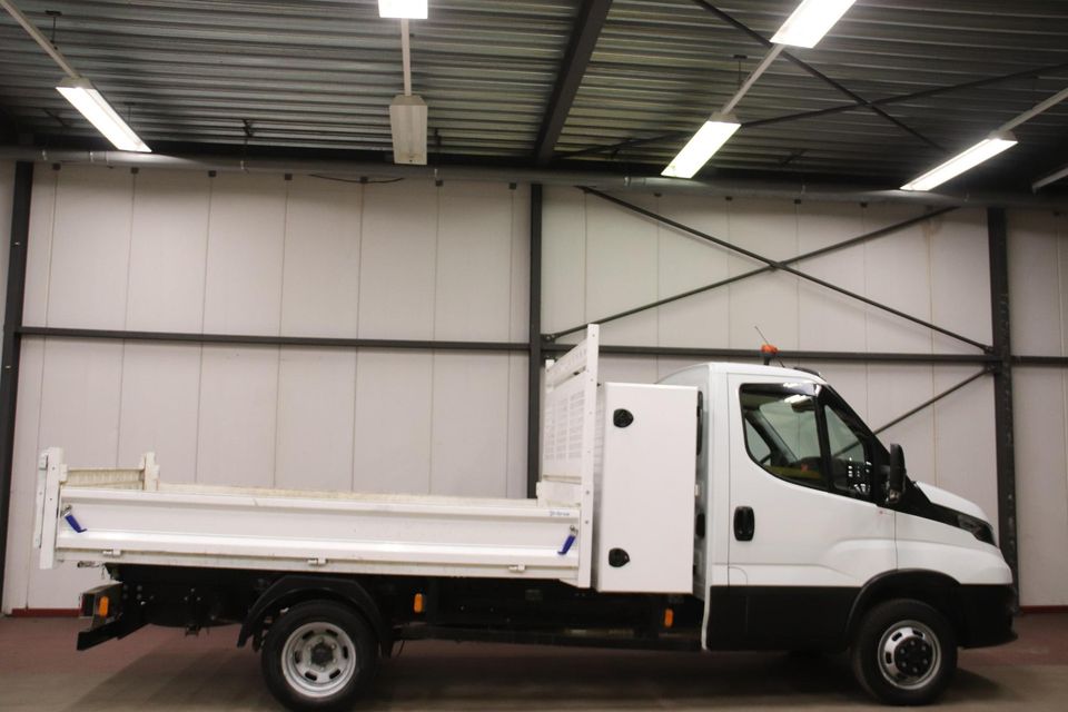 Iveco Daily 35C14 2.3 KIPPER MET 3500 KG TREKVERMOGEN