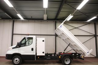 Iveco Daily 35C14 2.3 KIPPER MET 3500 KG TREKVERMOGEN