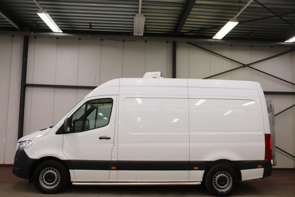 Mercedes-Benz Sprinter 316 L2H2 KOELWAGEN VRIESAUTO MET LAADKLEP EURO 6