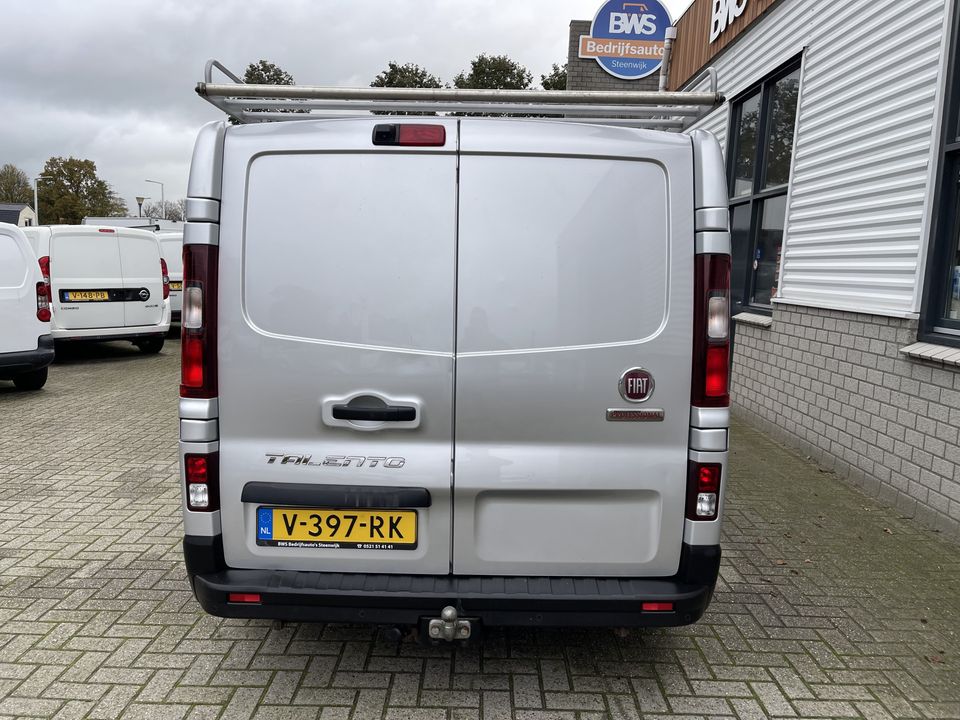 Fiat Talento 1.6 MJ 125pk EcoJet L2H1 SX / vaste prijs rijklaar € 14.950 ex btw / lease vanaf € 275 / zilver metallic / airco / cruise / navi / imperial / trekhaak / achteruit rijcamera !