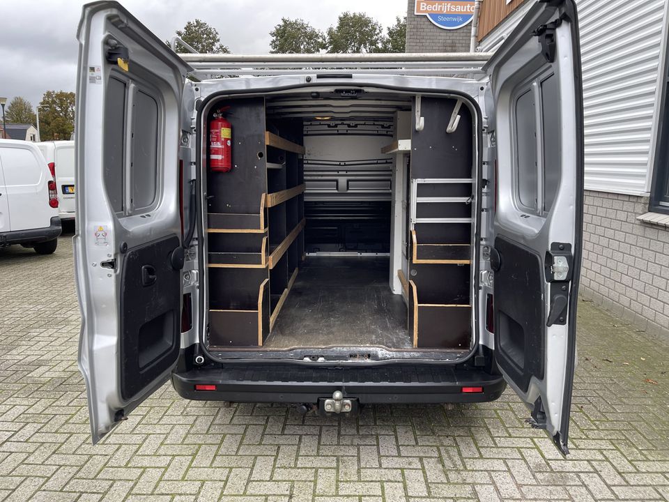 Fiat Talento 1.6 MJ 125pk EcoJet L2H1 SX / vaste prijs rijklaar € 14.950 ex btw / lease vanaf € 275 / zilver metallic / airco / cruise / navi / imperial / trekhaak / achteruit rijcamera !