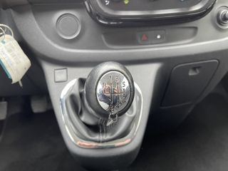 Fiat Talento 1.6 MJ 125pk EcoJet L2H1 SX / vaste prijs rijklaar € 14.950 ex btw / lease vanaf € 275 / zilver metallic / airco / cruise / navi / imperial / trekhaak / achteruit rijcamera !