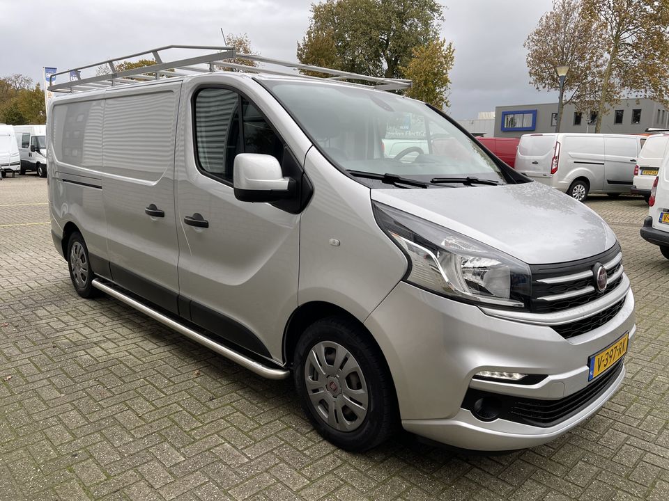 Fiat Talento 1.6 MJ 125pk EcoJet L2H1 SX / vaste prijs rijklaar € 14.950 ex btw / lease vanaf € 275 / zilver metallic / airco / cruise / navi / imperial / trekhaak / achteruit rijcamera !