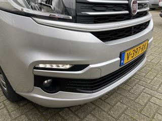 Fiat Talento 1.6 MJ 125pk EcoJet L2H1 SX / vaste prijs rijklaar € 14.950 ex btw / lease vanaf € 275 / zilver metallic / airco / cruise / navi / imperial / trekhaak / achteruit rijcamera !