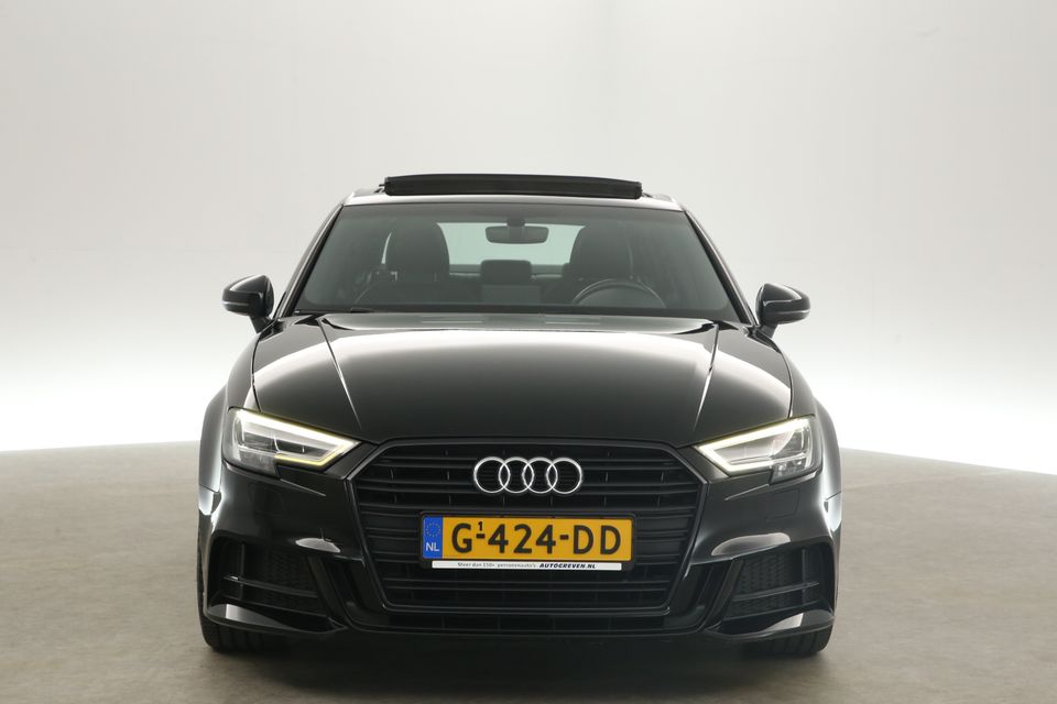 Audi A3 35 TFSI CoD S-Line 150PK Automaat Pano Carplay LED Clima Cruise Navi PDC 18''LMV