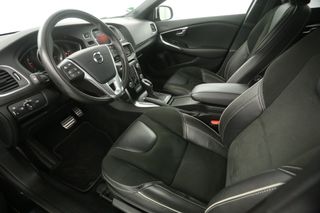 Volvo V40 1.5 T3 R-design | Harman-Kardon | Automaat Pano Clima Camera Cruise LED Virtual PDC Navi 17"LMV